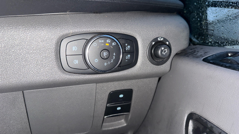 Ford Transit 350 L3 Diesel Fwd 2.0 EcoBlue 165ps H2 Limited Van Auto [Nav]